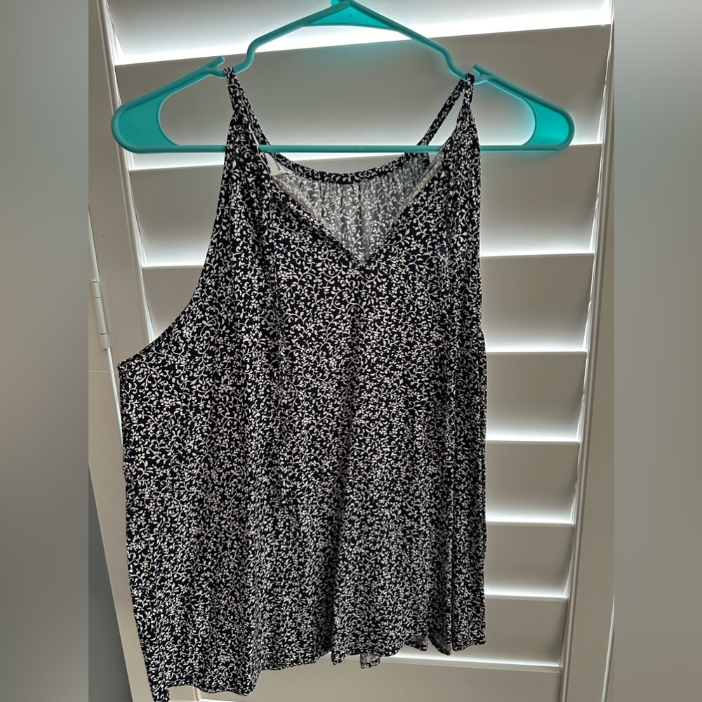 Old navy tank top blouse